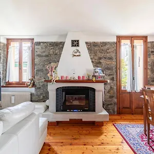 Apartamento The Family Stone House Dolomiti Cortina, Venas